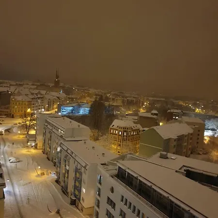 Nice In At The Train Station Apartamento *